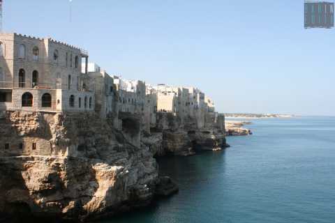 Polignano in festa: una giornata di degustazioni, spettacoli e mercatini